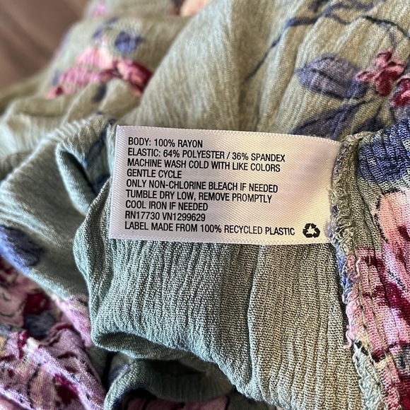 Xhilaration Juniors/Women’s Dress - Picture 4 of 4